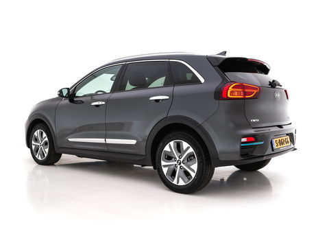 Kia e-Niro DynamicPlusLine 64 kWh [ 3-Fase ] (INCL-BTW) Aut. *FULL-LEATHER | NAVI-FULLMAP | DAB | ADAPT.CRUISE | BLINDSPOT | CAMERA | HEATED/COOLED-COMFORTSEATS | KEYLESS | JBL-SOUND | MEMORY-PACK | DIGI-COCKPIT | SHIFT-PADDLES | ...