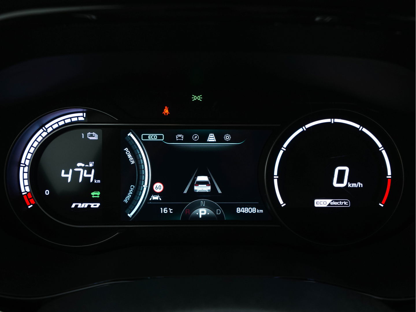Kia e-Niro DynamicPlusLine 64 kWh [ 3-Fase ] (INCL-BTW) Aut. *FULL-LEATHER | NAVI-FULLMAP | DAB | ADAPT.CRUISE | BLINDSPOT | CAMERA | HEATED/COOLED-COMFORTSEATS | KEYLESS | JBL-SOUND | MEMORY-PACK | DIGI-COCKPIT | SHIFT-PADDLES | ...