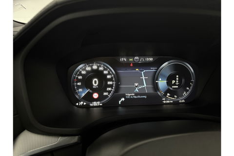 Volvo V60 2.0 T8 Twin Engine 355PK AWD R-Design Pano b/o LED 360camera Trekhaak Virtual Head-up Display Carplay Cruise Navi 19"LMV Memory-Seats Leder PDC