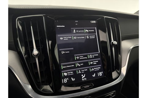 Volvo V60 2.0 T8 Twin Engine 355PK AWD R-Design Pano b/o LED 360camera Trekhaak Virtual Head-up Display Carplay Cruise Navi 19"LMV Memory-Seats Leder PDC
