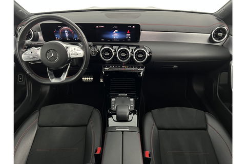 Mercedes-Benz CLA-Klasse 180 AMG Pano Camera LED Virtual Cruise Clima Navigatie 18"LMV