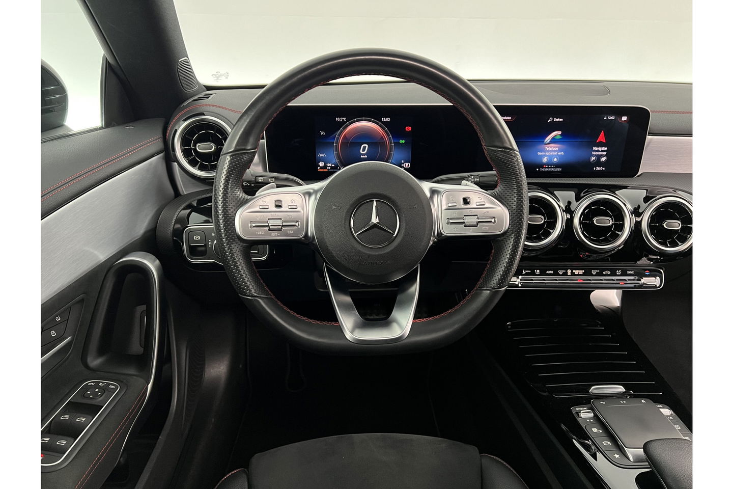 Mercedes-Benz CLA-Klasse 180 AMG Pano Camera LED Virtual Cruise Clima Navigatie 18"LMV
