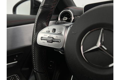 Mercedes-Benz CLA-Klasse 180 AMG Pano Camera LED Virtual Cruise Clima Navigatie 18"LMV