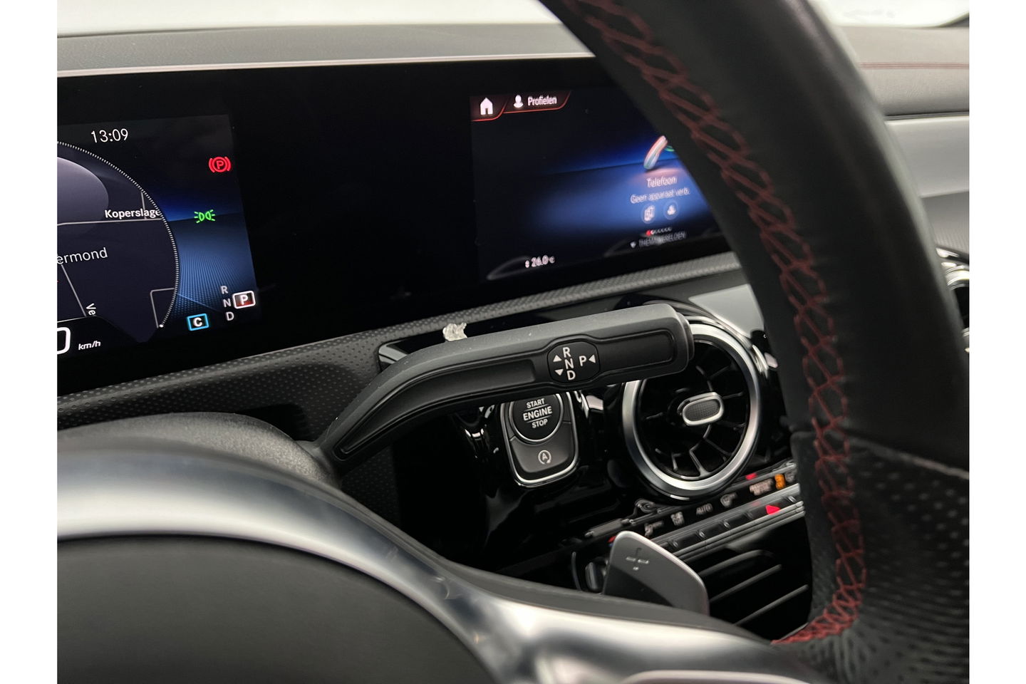 Mercedes-Benz CLA-Klasse 180 AMG Pano Camera LED Virtual Cruise Clima Navigatie 18"LMV