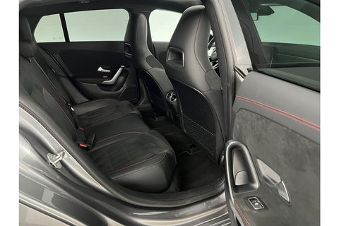 Mercedes-Benz CLA-Klasse 180 AMG Pano Camera LED Virtual Cruise Clima Navigatie 18"LMV