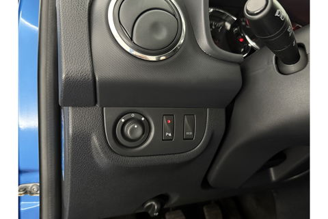 Dacia Sandero 0.9 TCe Stepway Airco Cruise Navi Trekhaak PDC Dashcam 16"LMV