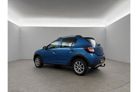 Dacia Sandero 0.9 TCe Stepway Airco Cruise Navi Trekhaak PDC Dashcam 16"LMV