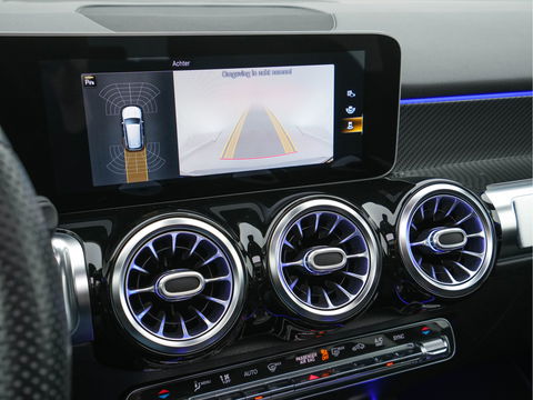 Mercedes-Benz GLB 200 Premium Plus AMG-Sport-Pack Aut. *PANO | LEATHER-MICROFIBRE | DIGI-WIDESCREEN-COCKPIT | BURMESTER-AUDIO | MULTI-BEAM-LED | MEMORY-PACK | KEYLESS | BLINDSPOT | SPORT-SEATS | DAB+ | SHIFT-PADDLES | HEATED-SEATS | ...