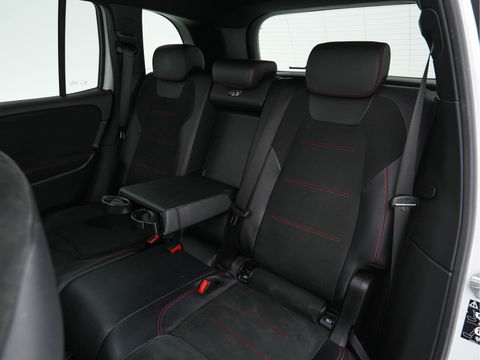 Mercedes-Benz GLB 200 Premium Plus AMG-Sport-Pack Aut. *PANO | LEATHER-MICROFIBRE | DIGI-WIDESCREEN-COCKPIT | BURMESTER-AUDIO | MULTI-BEAM-LED | MEMORY-PACK | KEYLESS | BLINDSPOT | SPORT-SEATS | DAB+ | SHIFT-PADDLES | HEATED-SEATS | ...