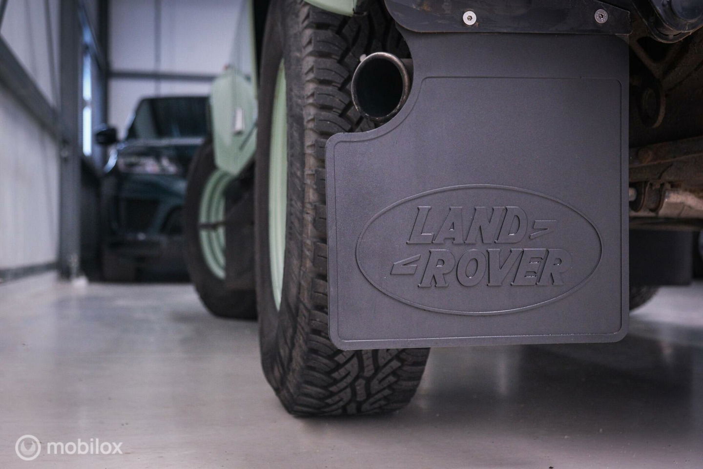 Land Rover Defender 90 2.5 Td5 | HUE 166 | Grasmere Green | Heritage | NL auto NAP | 2e eigenaar | A-Z onderhouden | Unieke auto |