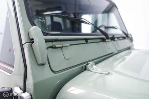Land Rover Defender 90 2.5 Td5 | HUE 166 | Grasmere Green | Heritage | NL auto NAP | 2e eigenaar | A-Z onderhouden | Unieke auto |