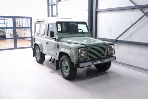 Land Rover Defender 90 2.5 Td5 | HUE 166 | Grasmere Green | Heritage | NL auto NAP | 2e eigenaar | A-Z onderhouden | Unieke auto |