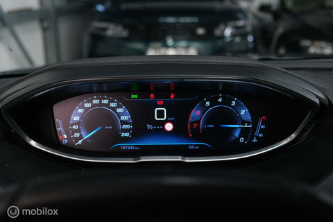Peugeot 5008 1.2 PureTech 7 persoons | Nieuwe APK + beurt | rijklaarprijs! |