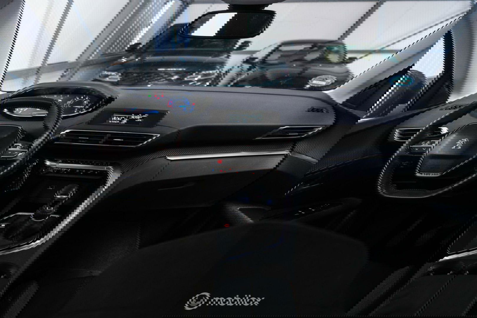 Peugeot 5008 1.2 PureTech 7 persoons | Nieuwe APK + beurt | rijklaarprijs! |