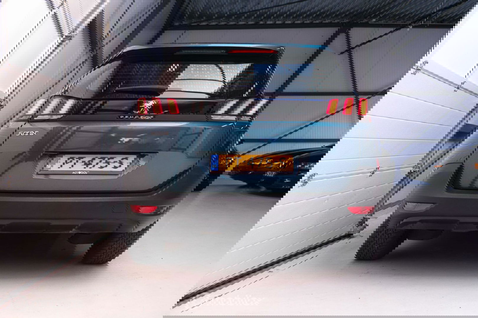 Peugeot 5008 1.2 PureTech 7 persoons | Nieuwe APK + beurt | rijklaarprijs! |