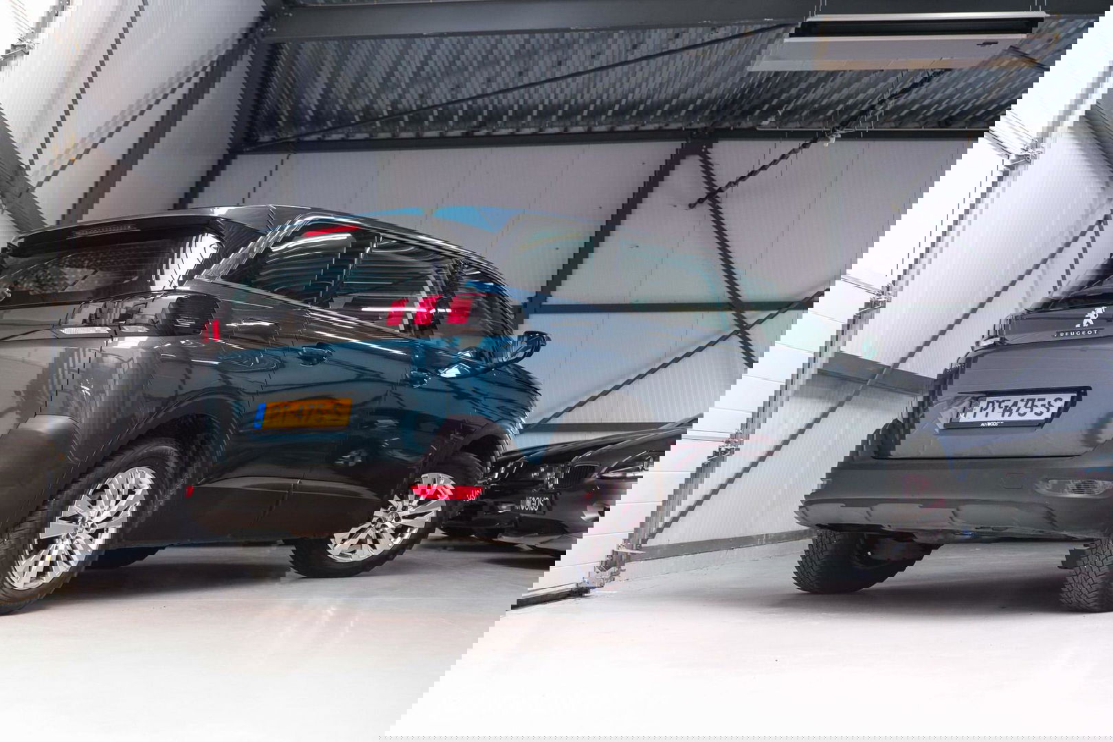 Peugeot 5008 1.2 PureTech 7 persoons | Nieuwe APK + beurt | rijklaarprijs! |