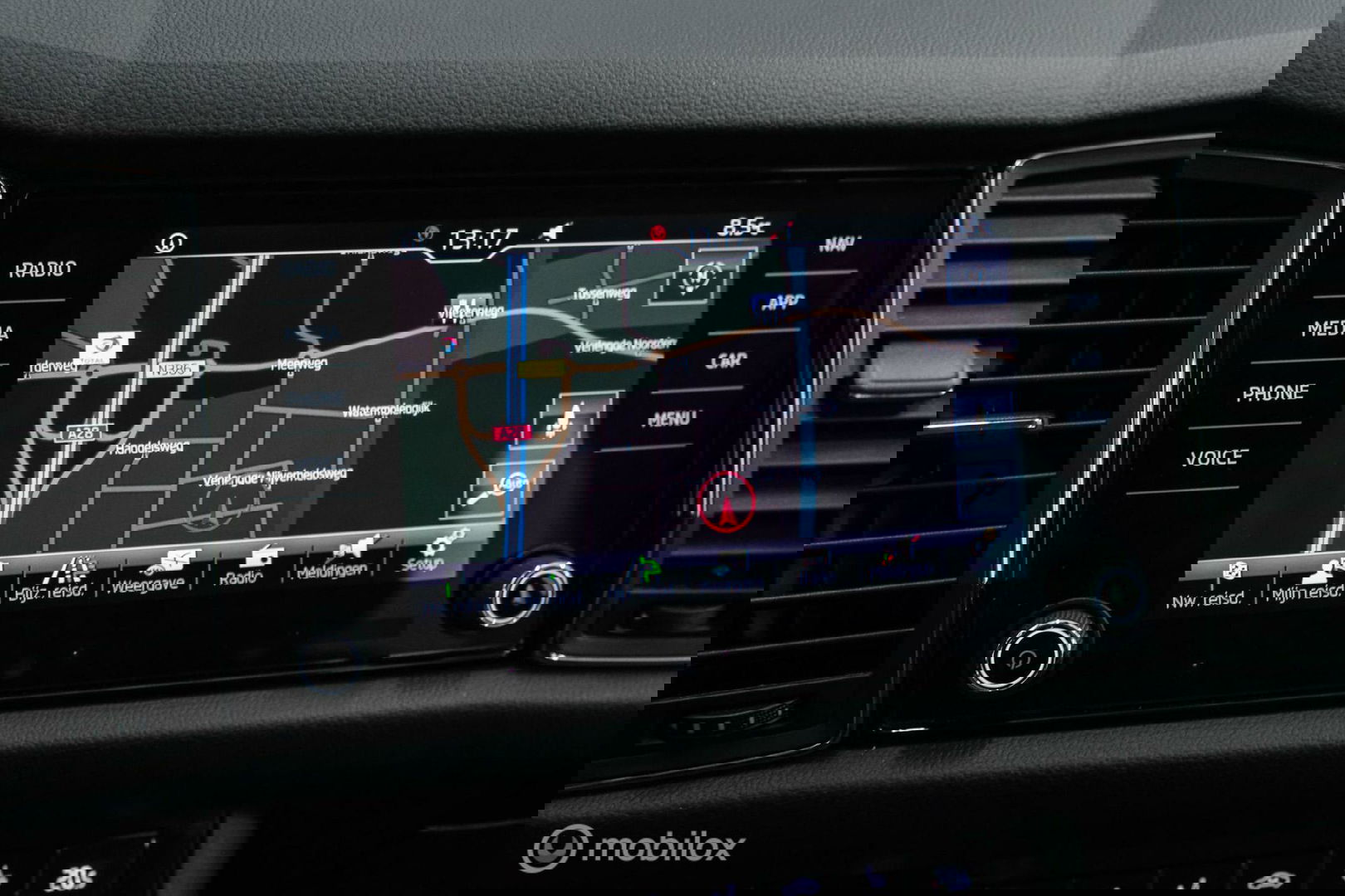 Škoda Kodiaq 1.4 TSI Style Business 7p | Adaptive | Led | NAP | Trekhaak | CarPlay | Navigatie |