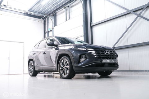 Hyundai Tucson 1.6 T-GDI MHEV Comfort Smart | Trekhaak | DAB+ | Camera | CarPlay | rijklaarprijs! |