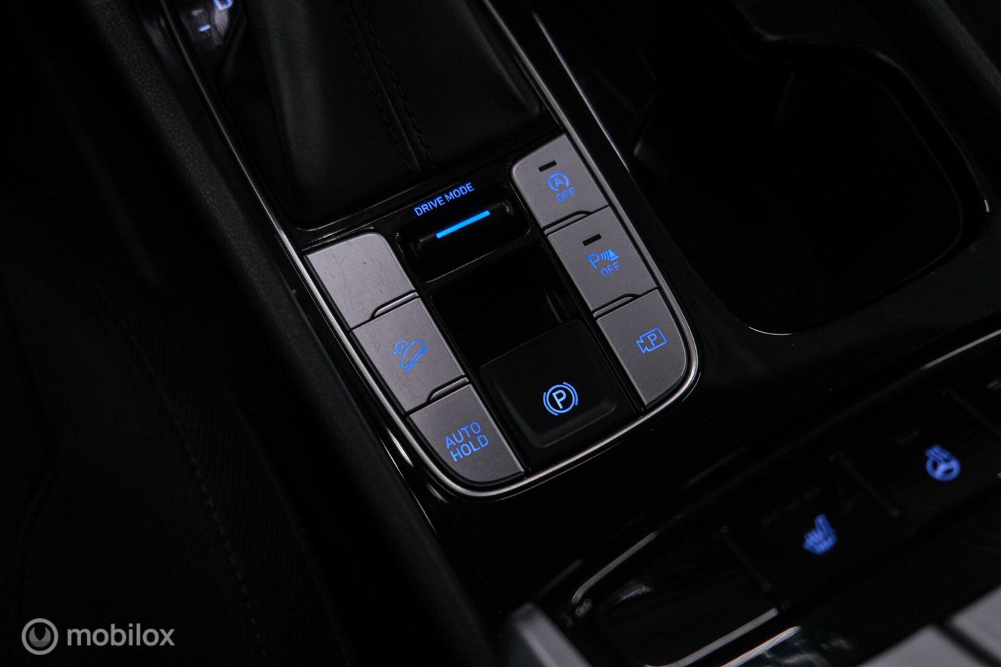 Hyundai Tucson 1.6 T-GDI MHEV Comfort Smart | Trekhaak | DAB+ | Camera | CarPlay | rijklaarprijs! |