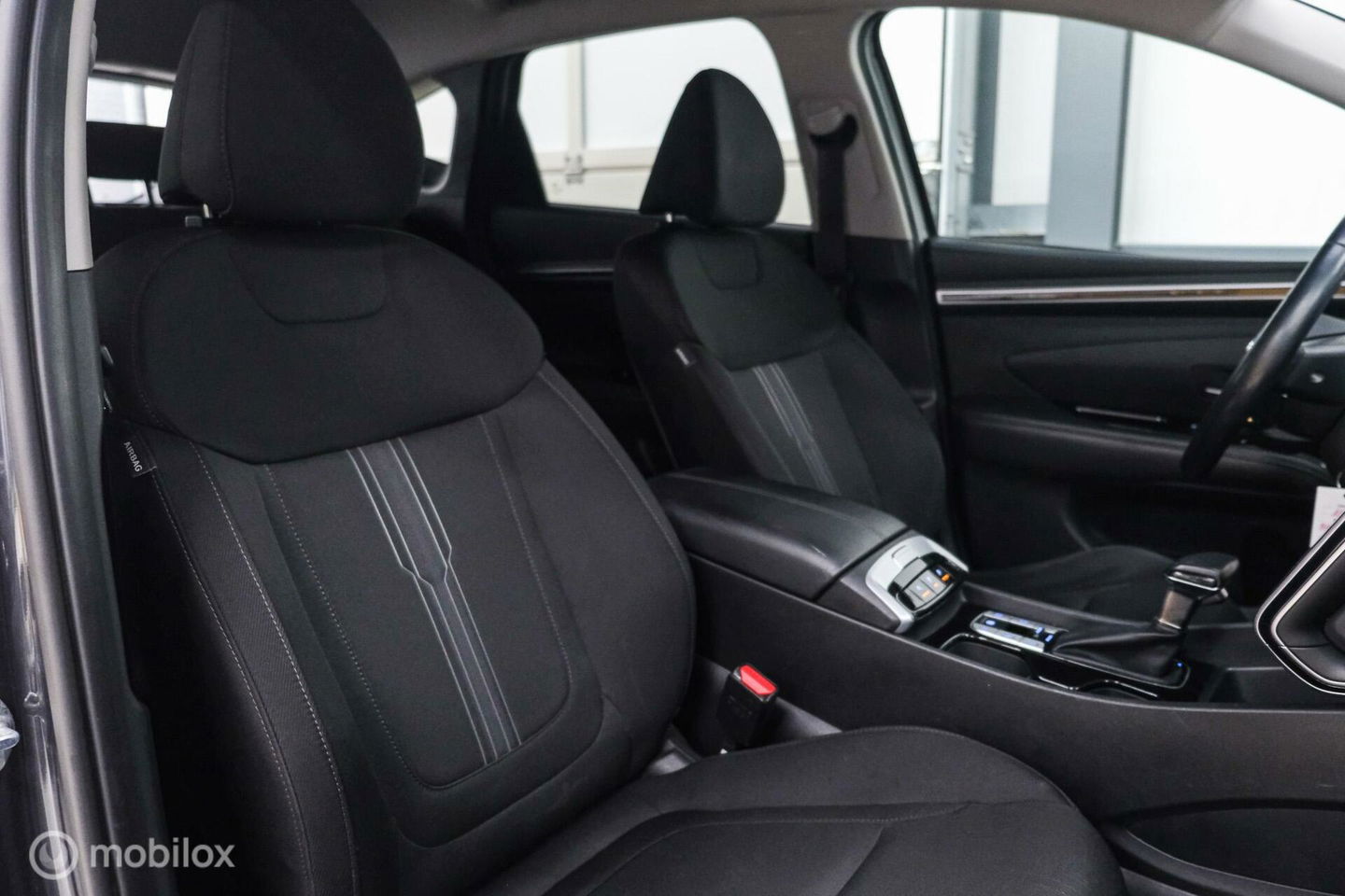 Hyundai Tucson 1.6 T-GDI MHEV Comfort Smart | Trekhaak | DAB+ | Camera | CarPlay | rijklaarprijs! |