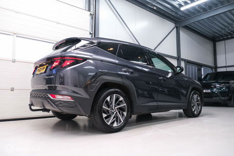 Hyundai Tucson 1.6 T-GDI MHEV Comfort Smart | Trekhaak | DAB+ | Camera | CarPlay | rijklaarprijs! |