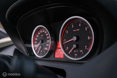 BMW 6 Serie 650i Coupe | Dealer OH | 2e eigenaar | youngtimer | Fiscaal aantrekkelijk | 368 pk |