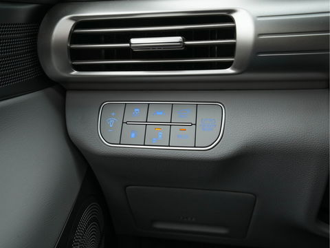 Hyundai NEXO FCEV Plus Pack [ HYDROGENIUM ] (INCL-BTW) (WATERSTOF) *PANO | NAPPA-FULL-LEATHER | NAVI-FULLMAP | ADAPT.CRUISE |  FULL-LED | KEYLESS | DAB |  KRELL-AUDIO | WIDESCREEN-COCKPIT | SURROUND-VIEW | SHIFT-PADDLES | COMFORT-SEATS