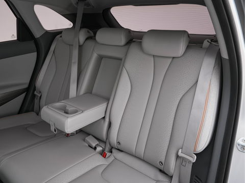 Hyundai NEXO FCEV Plus Pack [ HYDROGENIUM ] (INCL-BTW) (WATERSTOF) *PANO | NAPPA-FULL-LEATHER | NAVI-FULLMAP | ADAPT.CRUISE |  FULL-LED | KEYLESS | DAB |  KRELL-AUDIO | WIDESCREEN-COCKPIT | SURROUND-VIEW | SHIFT-PADDLES | COMFORT-SEATS