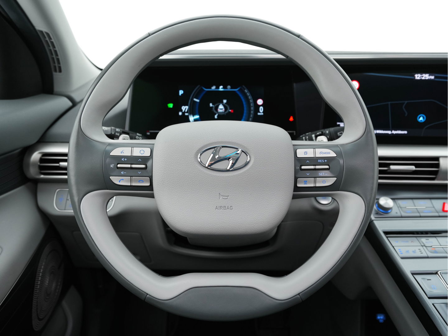 Hyundai NEXO FCEV Plus Pack [ HYDROGENIUM ] (INCL-BTW) (WATERSTOF) *PANO | NAPPA-FULL-LEATHER | NAVI-FULLMAP | ADAPT.CRUISE |  FULL-LED | KEYLESS | DAB |  KRELL-AUDIO | DIGI-WIDESCREEN-COCKPIT | SURROUND-VIEW | SHIFT-PADDLES | COMFORT.