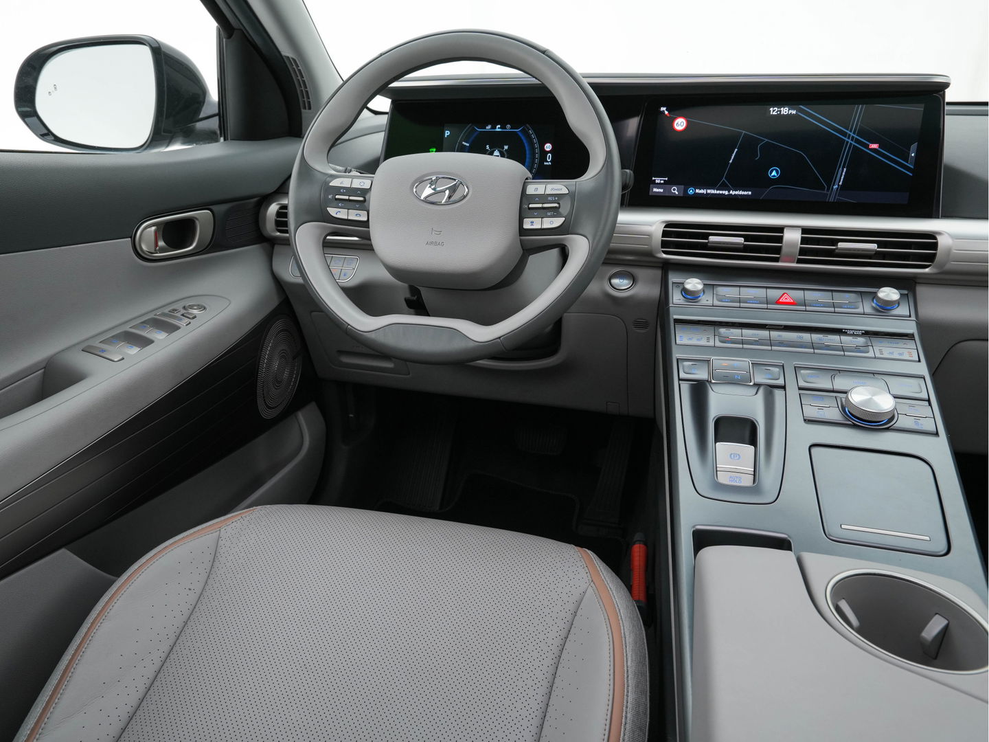 Hyundai NEXO FCEV Plus Pack [ HYDROGENIUM ] (INCL-BTW) (WATERSTOF) *PANO | NAPPA-FULL-LEATHER | NAVI-FULLMAP | ADAPT.CRUISE |  FULL-LED | KEYLESS | DAB |  KRELL-AUDIO | DIGI-WIDESCREEN-COCKPIT | SURROUND-VIEW | SHIFT-PADDLES | COMFORT.