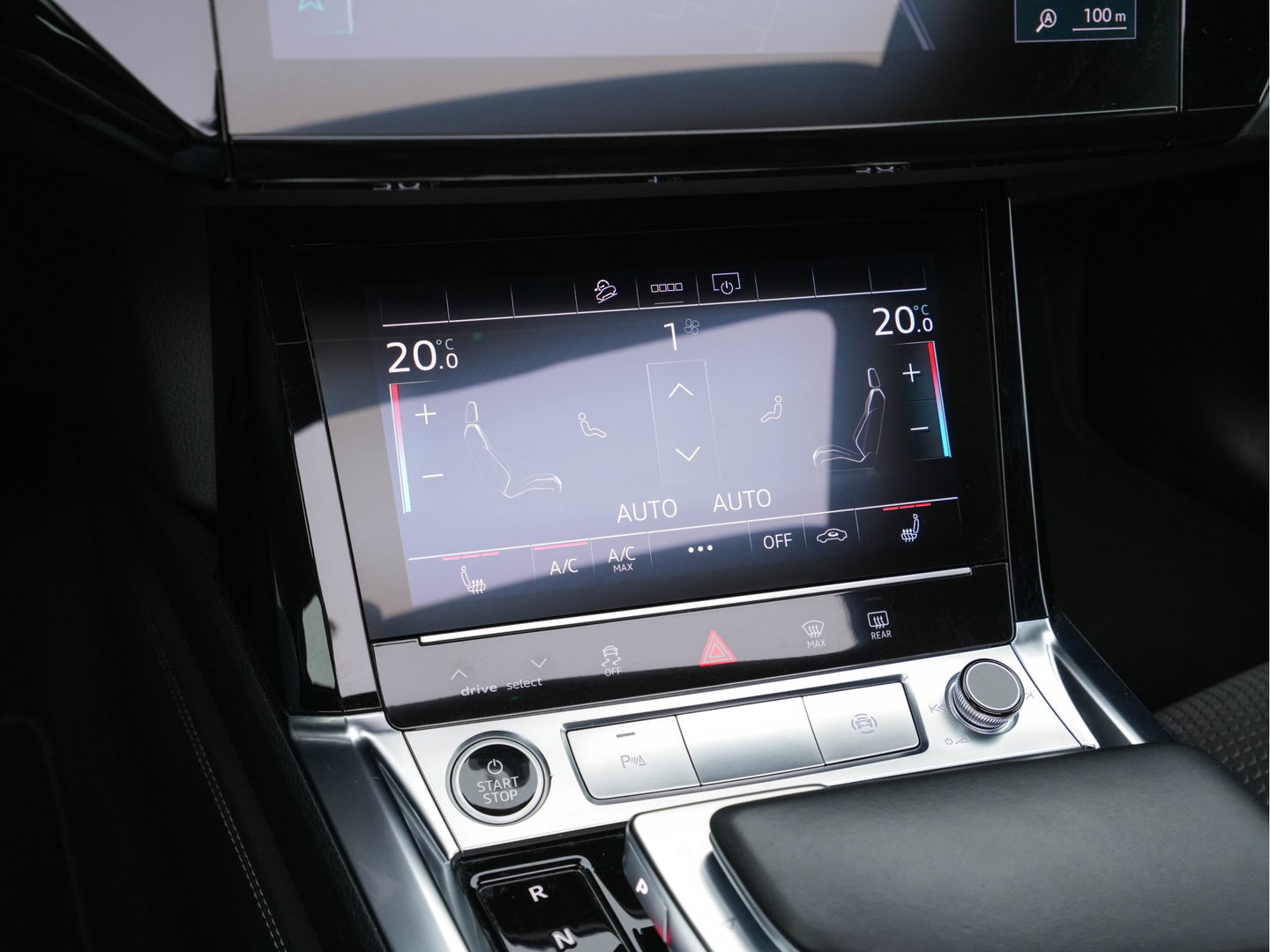 Audi e-tron 50 Quattro S-Line-Edition 71 kWh [ 3-Fase ] (INCL-BTW) *PANO | LEATHER-ALCANTARA | DIGI-COCKPIT | FULL-LED | ADAPTIVE-CRUISE | MEMORY-PACK | SPORT-SEATS | AIR-SUSPENSION | NAVI-FULLMAP | HEATED-SEATS | DAB | SHIFT-PADDLES |  21''ALU*