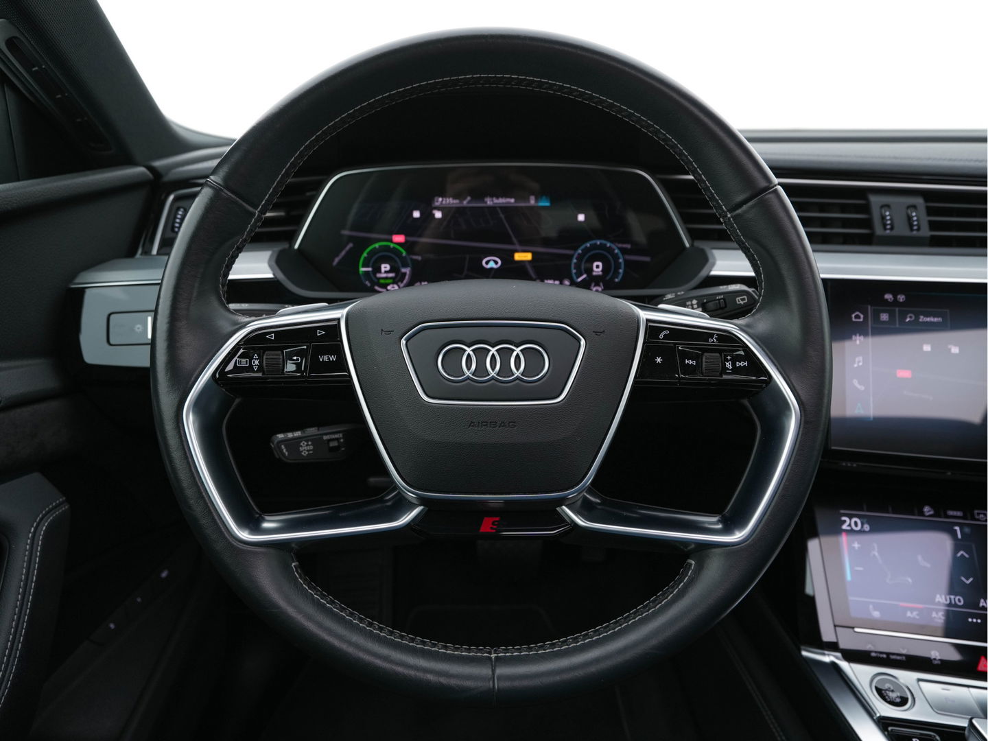 Audi e-tron 50 Quattro S-Line-Edition 71 kWh [ 3-Fase ] (INCL-BTW) *PANO | LEATHER-ALCANTARA | DIGI-COCKPIT | FULL-LED | ADAPTIVE-CRUISE | MEMORY-PACK | SPORT-SEATS | AIR-SUSPENSION | NAVI-FULLMAP | HEATED-SEATS | DAB | SHIFT-PADDLES |  21''ALU*