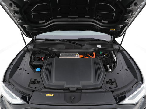 Audi e-tron 50 Quattro S-Line-Edition 71 kWh [ 3-Fase ] (INCL-BTW) *PANO | LEATHER-ALCANTARA | DIGI-COCKPIT | FULL-LED | ADAPTIVE-CRUISE | MEMORY-PACK | SPORT-SEATS | AIR-SUSPENSION | NAVI-FULLMAP | HEATED-SEATS | DAB | SHIFT-PADDLES |  21''ALU*