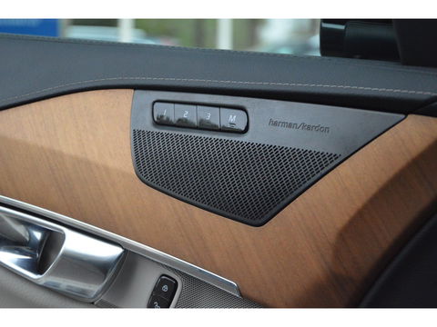 Volvo XC90 T8 Long Range Hybride AWD Inscription | Trekhaak 2400KG | Pilot-Assist | Camera | Panoramadak | Stoel+Stuur Verwarmd |