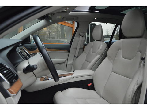 Volvo XC90 T8 Long Range Hybride AWD Inscription | Trekhaak 2400KG | Pilot-Assist | Camera | Panoramadak | Stoel+Stuur Verwarmd |