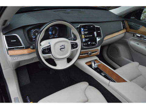 Volvo XC90 T8 Long Range Hybride AWD Inscription | Trekhaak 2400KG | Pilot-Assist | Camera | Panoramadak | Stoel+Stuur Verwarmd |