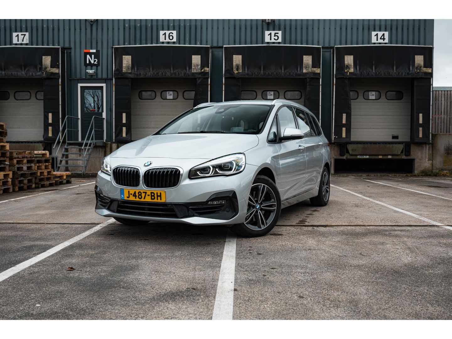BMW 2 Serie Gran Tourer 218i 7Pers. Executive Edition | SPORT STOELEN | 17" LM VELGEN | PDC
