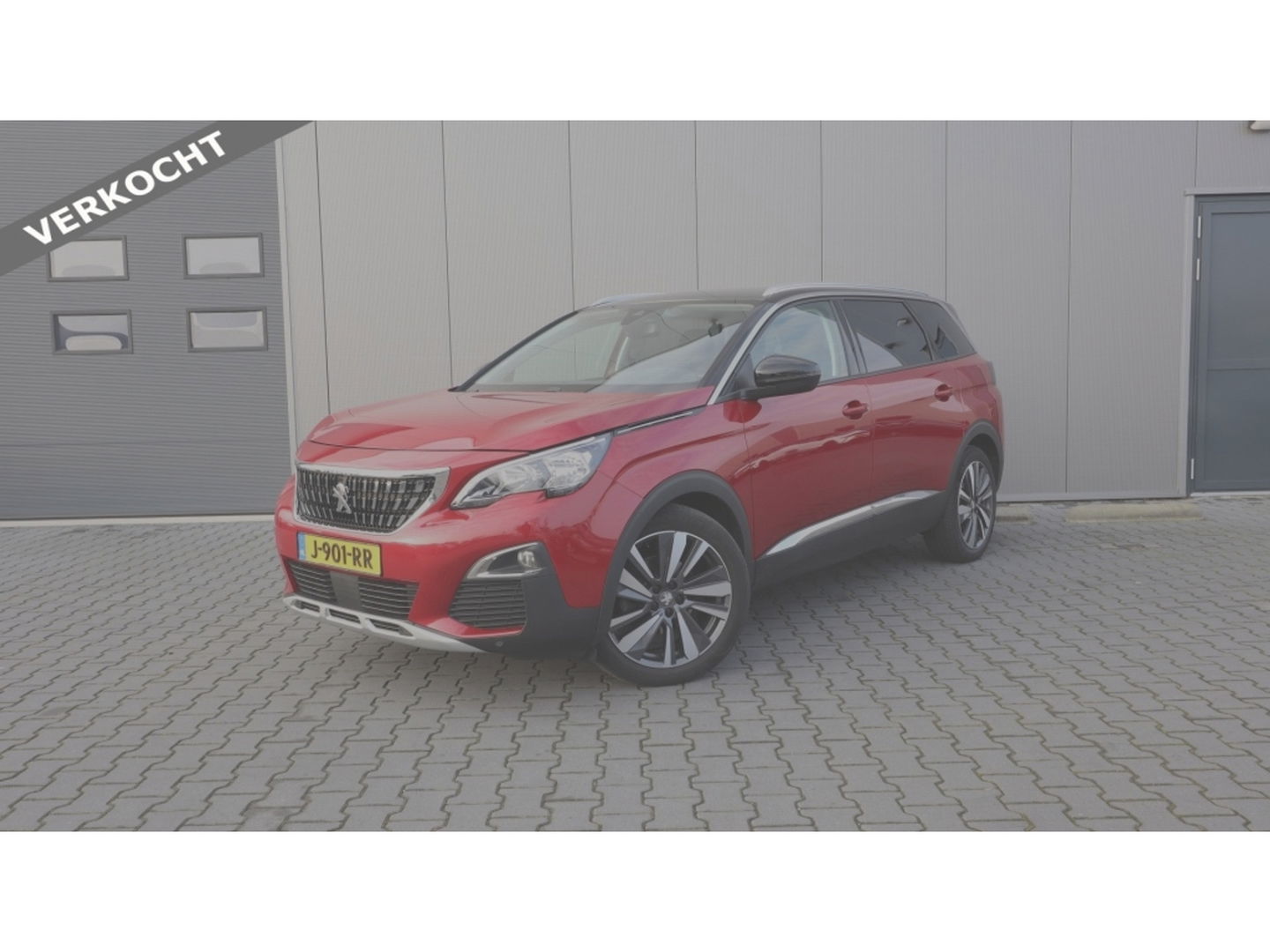 Peugeot 5008 1.2 PT BL. Premium | 360 Camera | Two tone | 7 persoons VERKOCHT