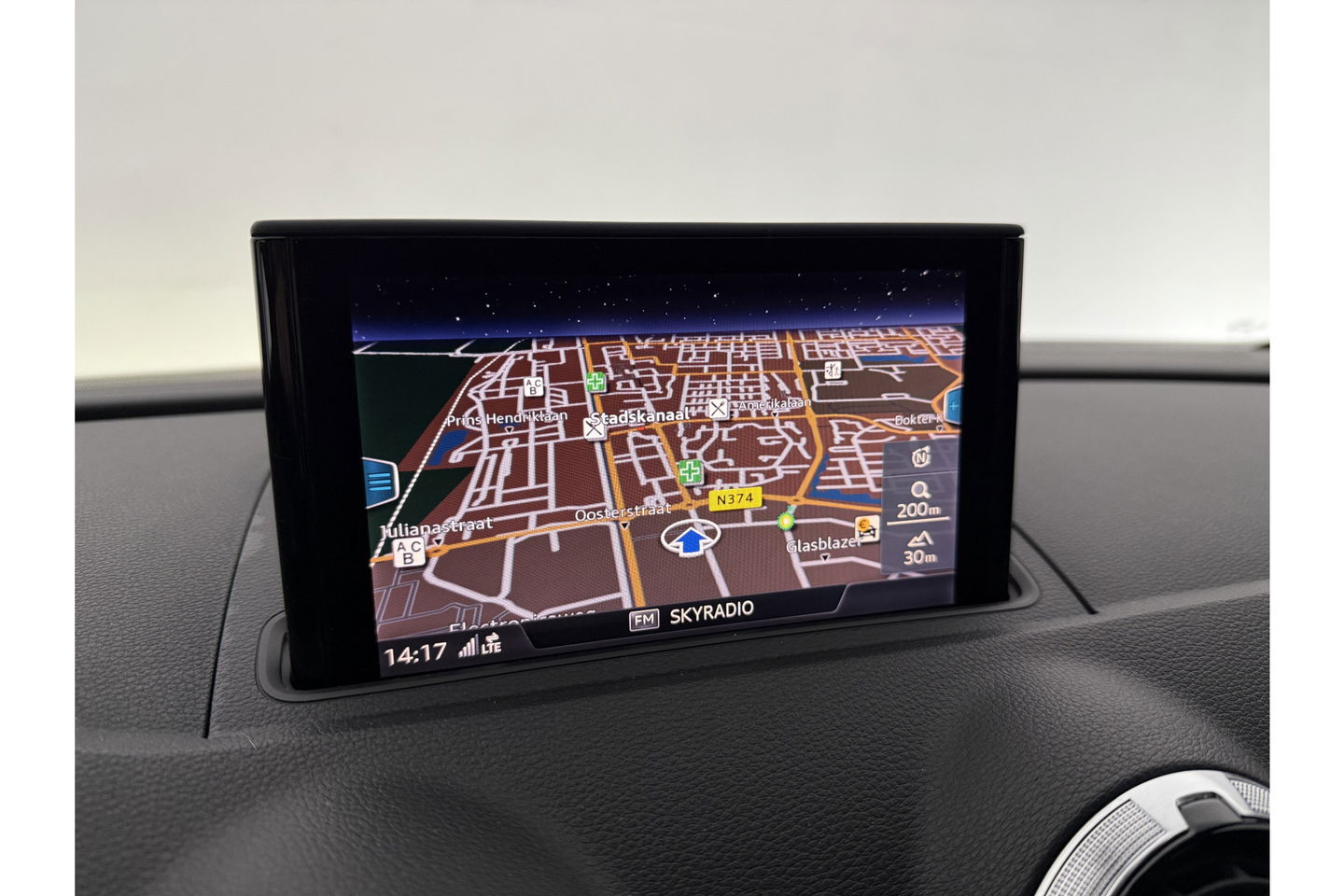 Audi A3 Limousine 30 TFSI S-line Automaat LED Clima Cruise Navi PDC 18"LMV