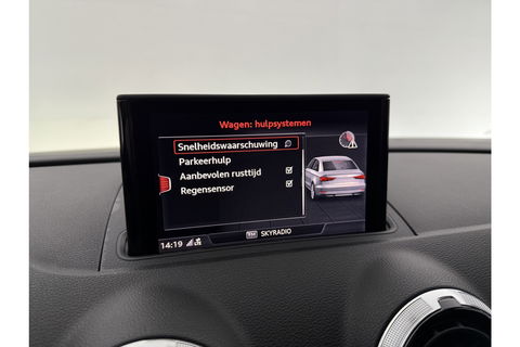 Audi A3 Limousine 30 TFSI S-line Automaat LED Clima Cruise Navi PDC 18"LMV