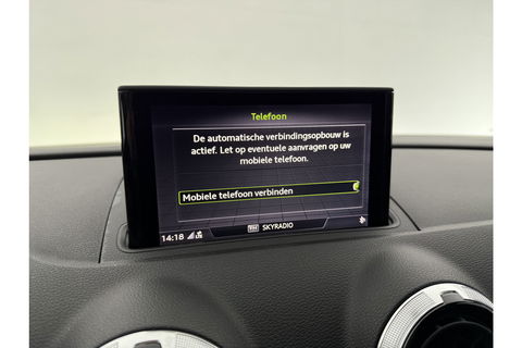 Audi A3 Limousine 30 TFSI S-line Automaat LED Clima Cruise Navi PDC 18"LMV