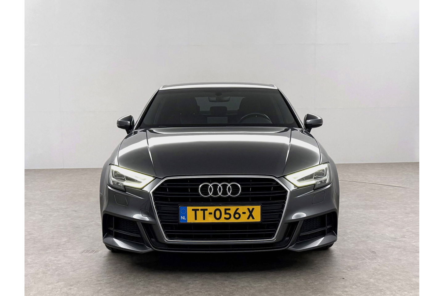 Audi A3 Limousine 30 TFSI S-line Automaat LED Clima Cruise Navi PDC 18"LMV