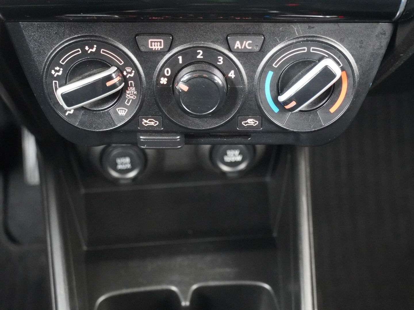 Suzuki Swift 1.2 Select Smart Hybrid