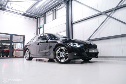 BMW 3 Serie 318i M Sport Edition | Leder | VC | LED | Navipro | Orig NL NAP | M pakket |