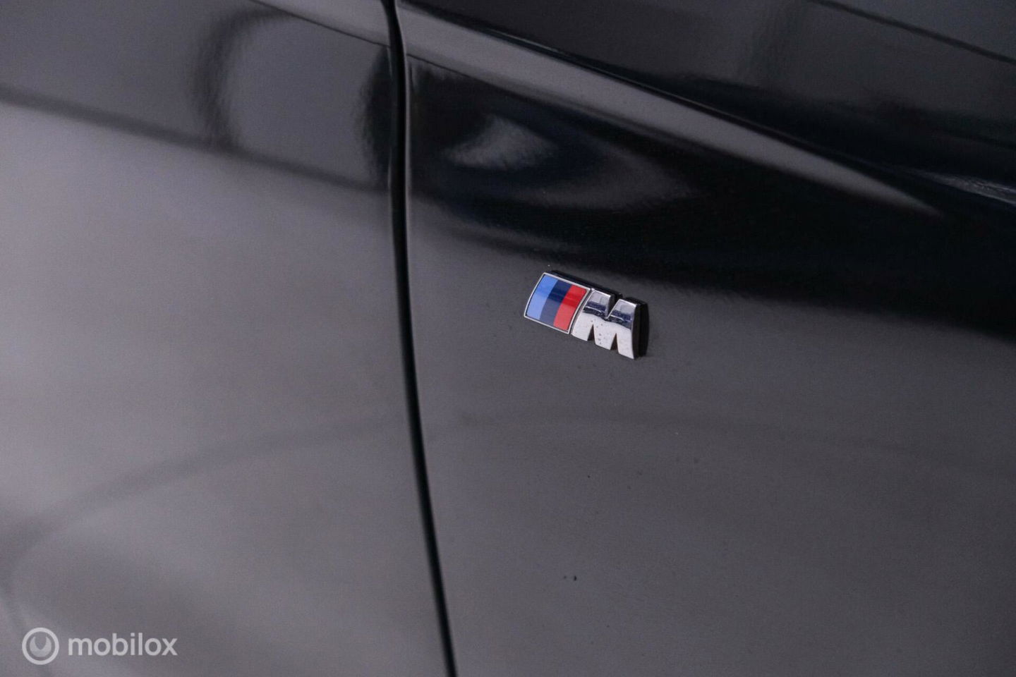 BMW 3 Serie 318i M Sport Edition | Leder | VC | LED | Navipro | Orig NL NAP | M pakket |