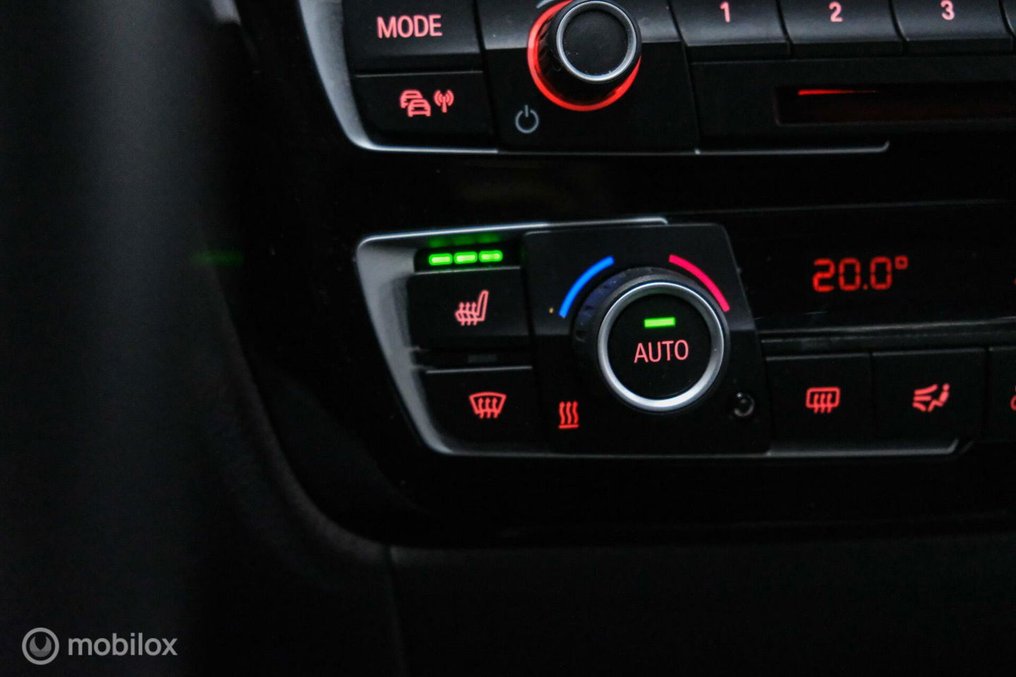 BMW 3 Serie 318i M Sport Edition | Leder | VC | LED | Navipro | Orig NL NAP | M pakket |