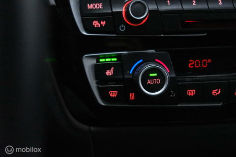 BMW 3 Serie 318i M Sport Edition | Leder | VC | LED | Navipro | Orig NL NAP | M pakket |