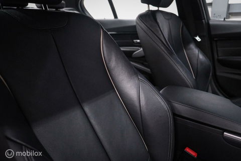 BMW 3 Serie 318i M Sport Edition | Leder | VC | LED | Navipro | Orig NL NAP | M pakket |