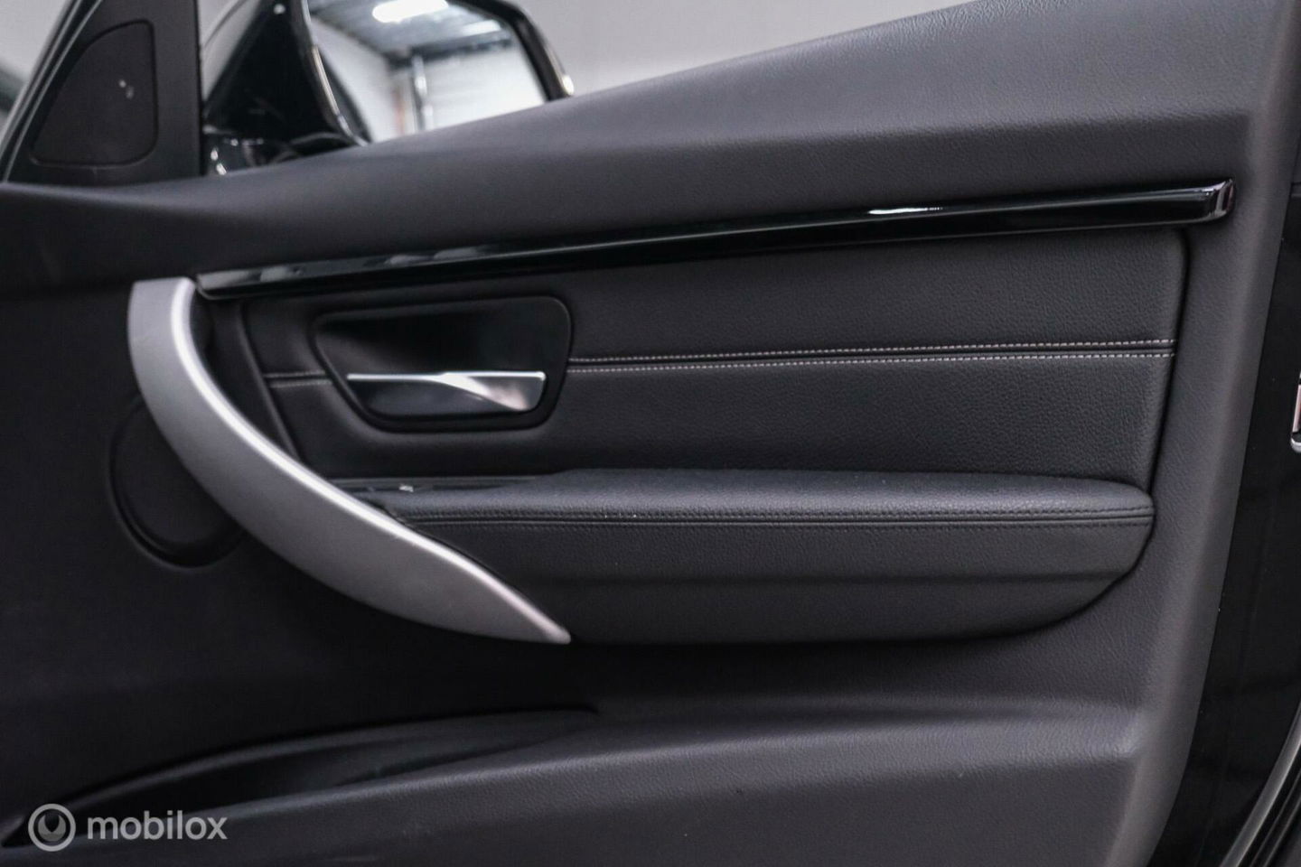 BMW 3 Serie 318i M Sport Edition | Leder | VC | LED | Navipro | Orig NL NAP | M pakket |