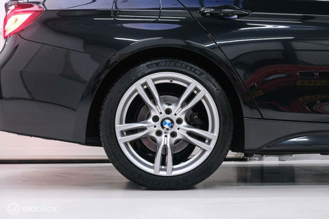 BMW 3 Serie 318i M Sport Edition | Leder | VC | LED | Navipro | Orig NL NAP | M pakket |
